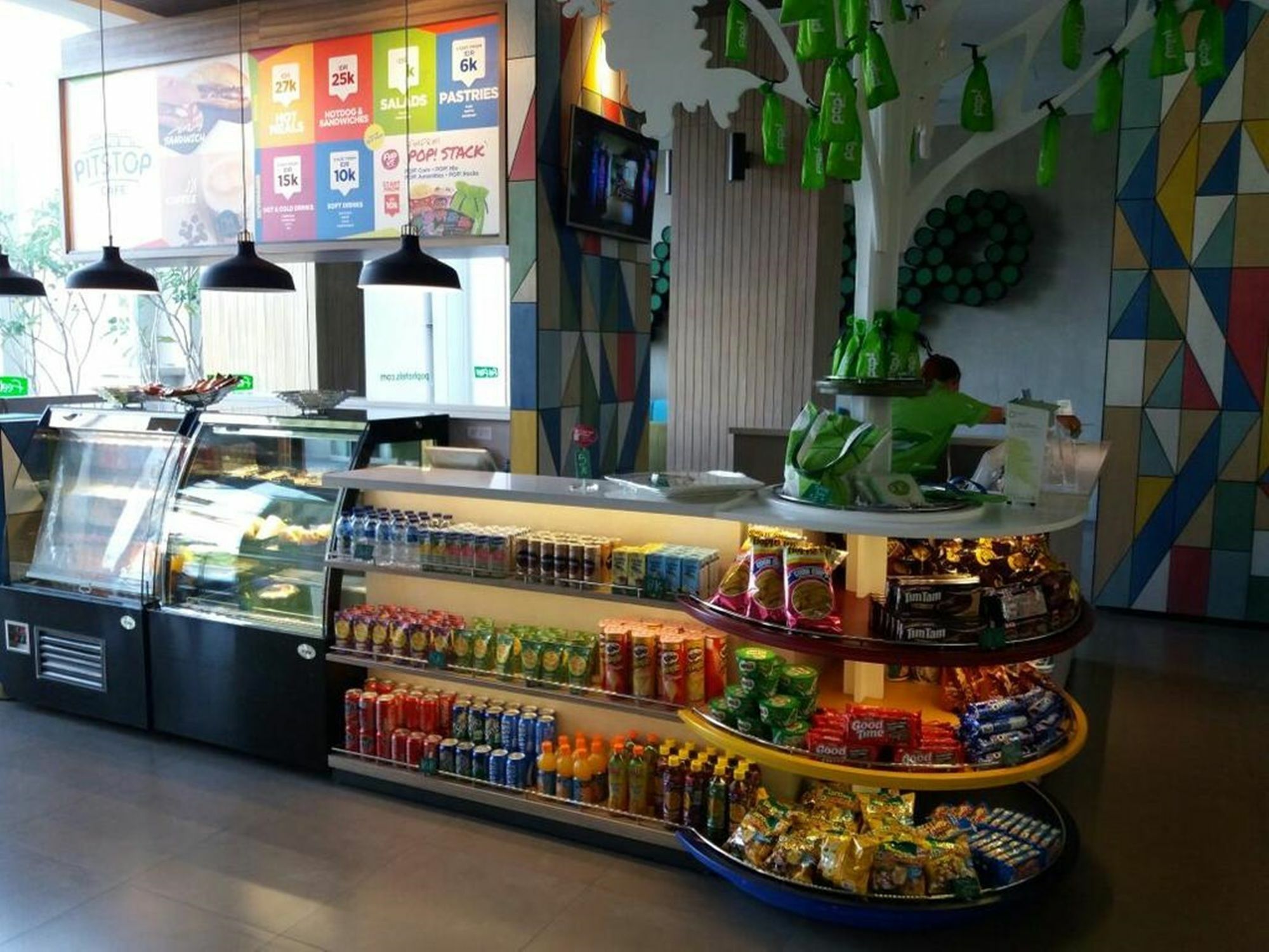 Pop! Hotel Pasar Baru Jakarta Hotel
